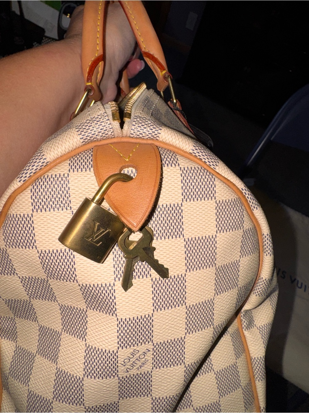 Louis Vuitton Damier Azur Speedy 30 Satchel in Cream and Tan with Gold Hardware - Picture 5 of 10